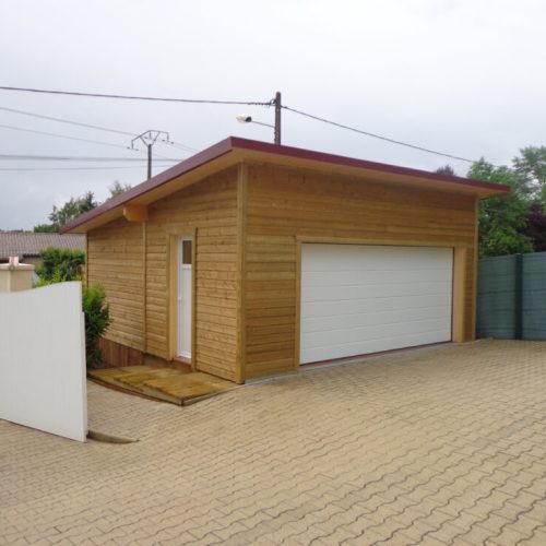 Garage ossature bois bardage traité autoclave à Creuzier le Vieux